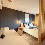 Apartman Primeroses I 43m2 I Balcony I Near The Centre 9 Min