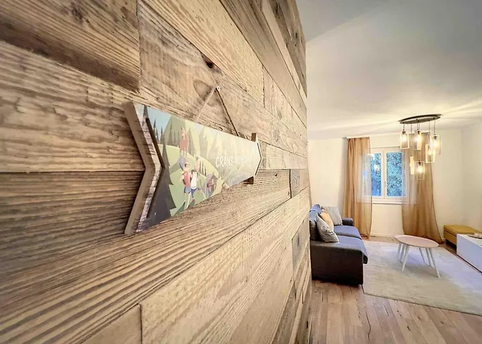 Primeroses I 43m2 I Balcony I Near The Centre 9 Min דירה קראנס-מונטנה